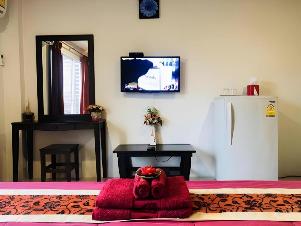 Tontalay Hotel Bang Saen Luaran gambar