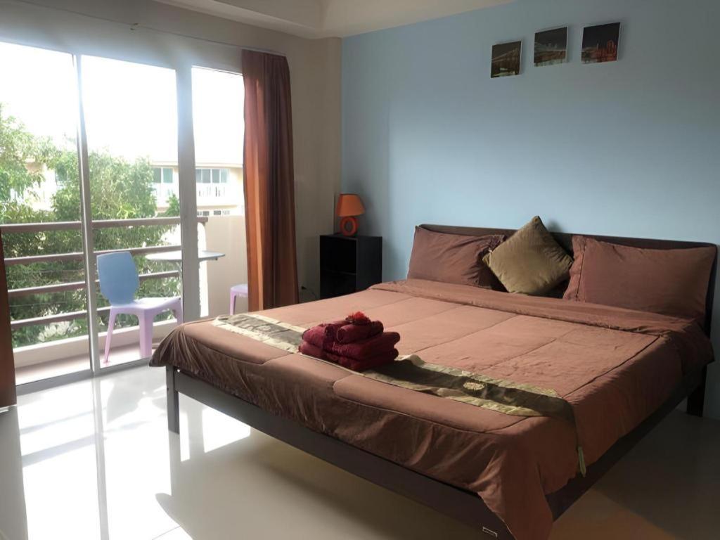 Tontalay Hotel Bang Saen Luaran gambar