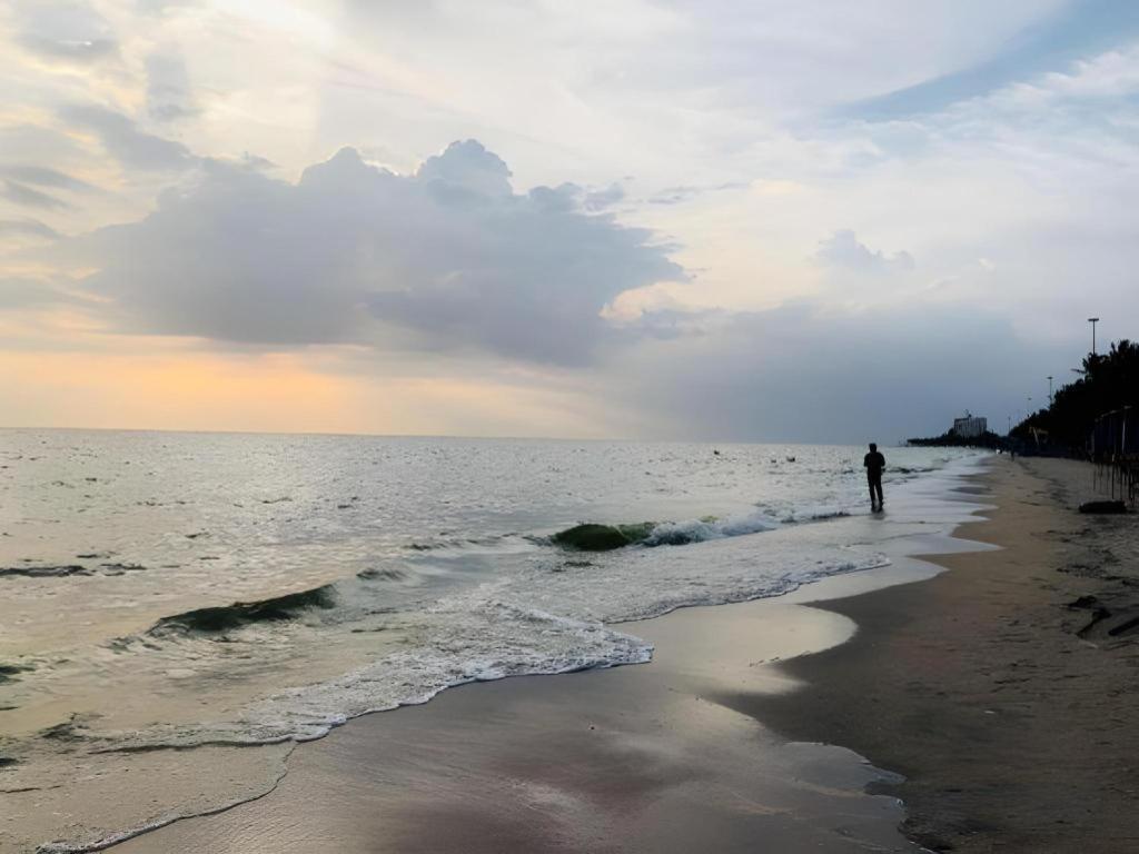 Tontalay Hotel Bang Saen Luaran gambar
